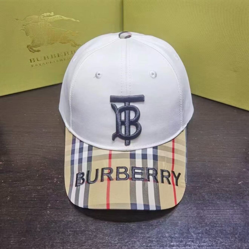 Burberry TB Monogram Vintage Check Baseball Cap